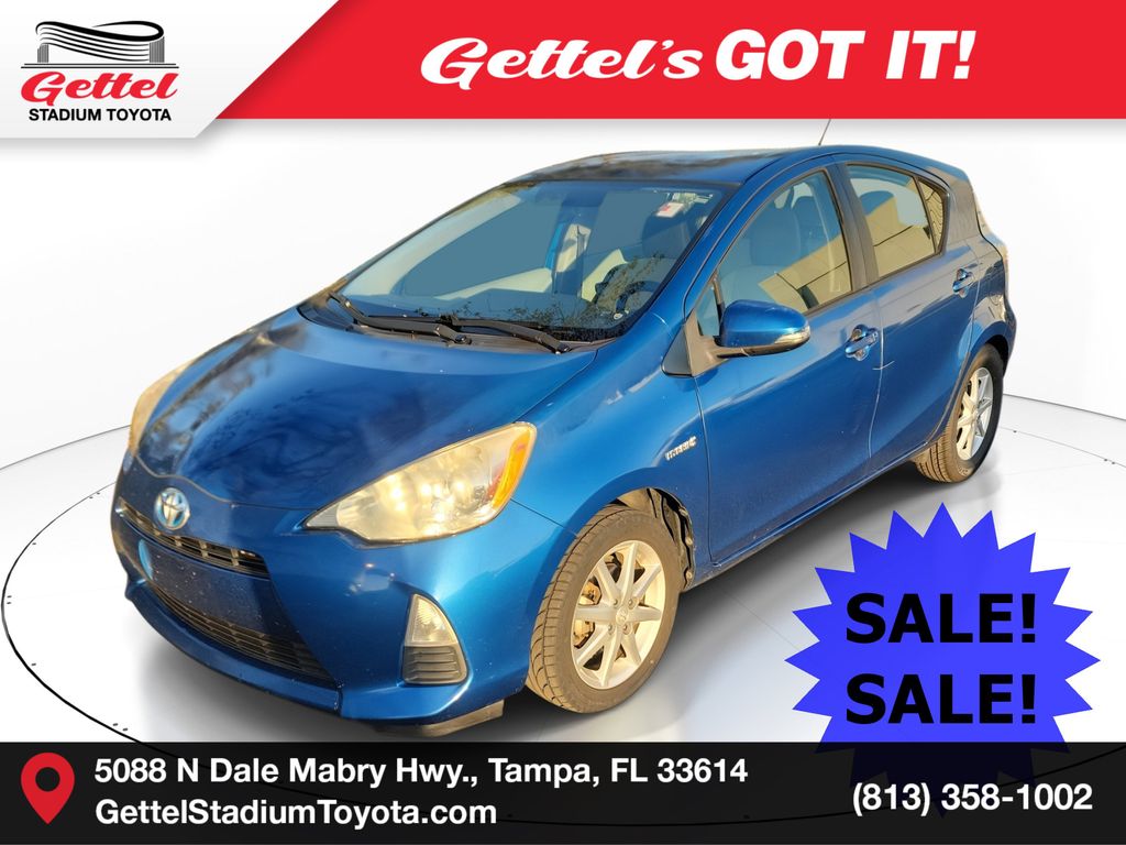 2014 Toyota Prius c Three