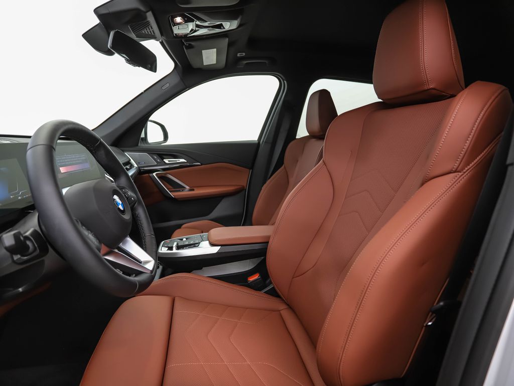 Thumbnail: 2026 BMW X1 - 11