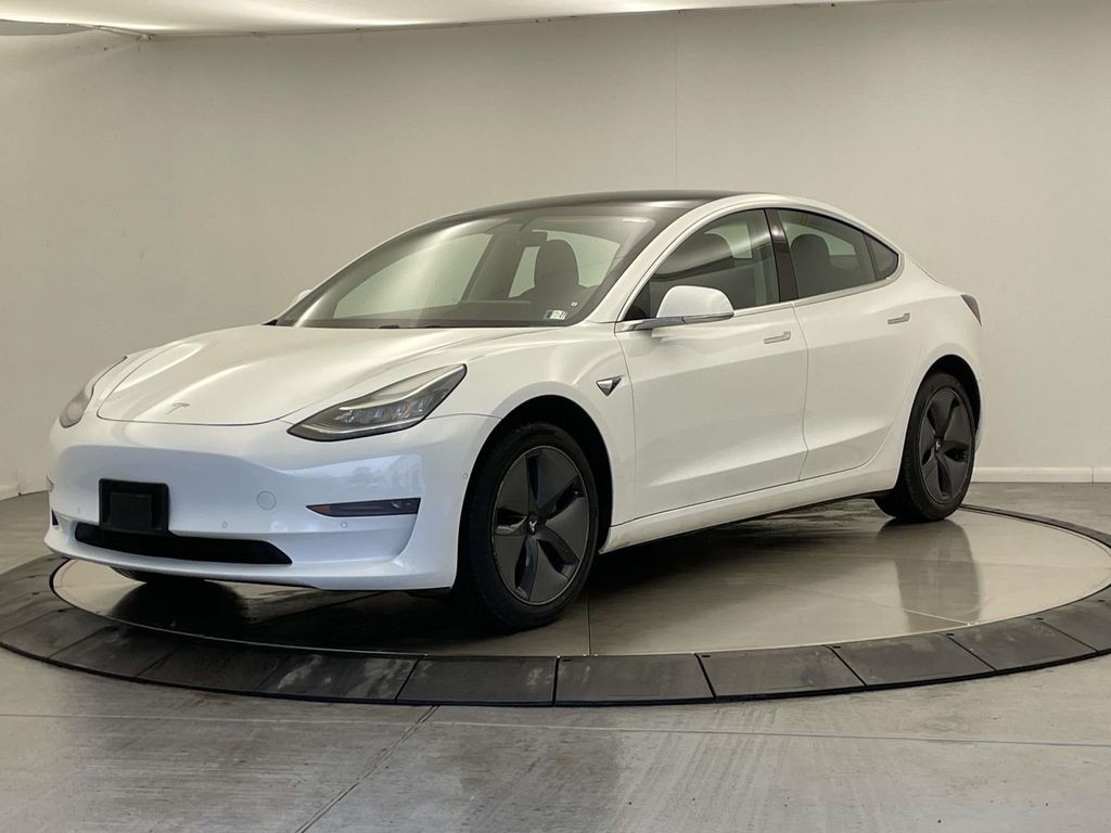 2020 Tesla Model 3 Standard Range Plus RWD