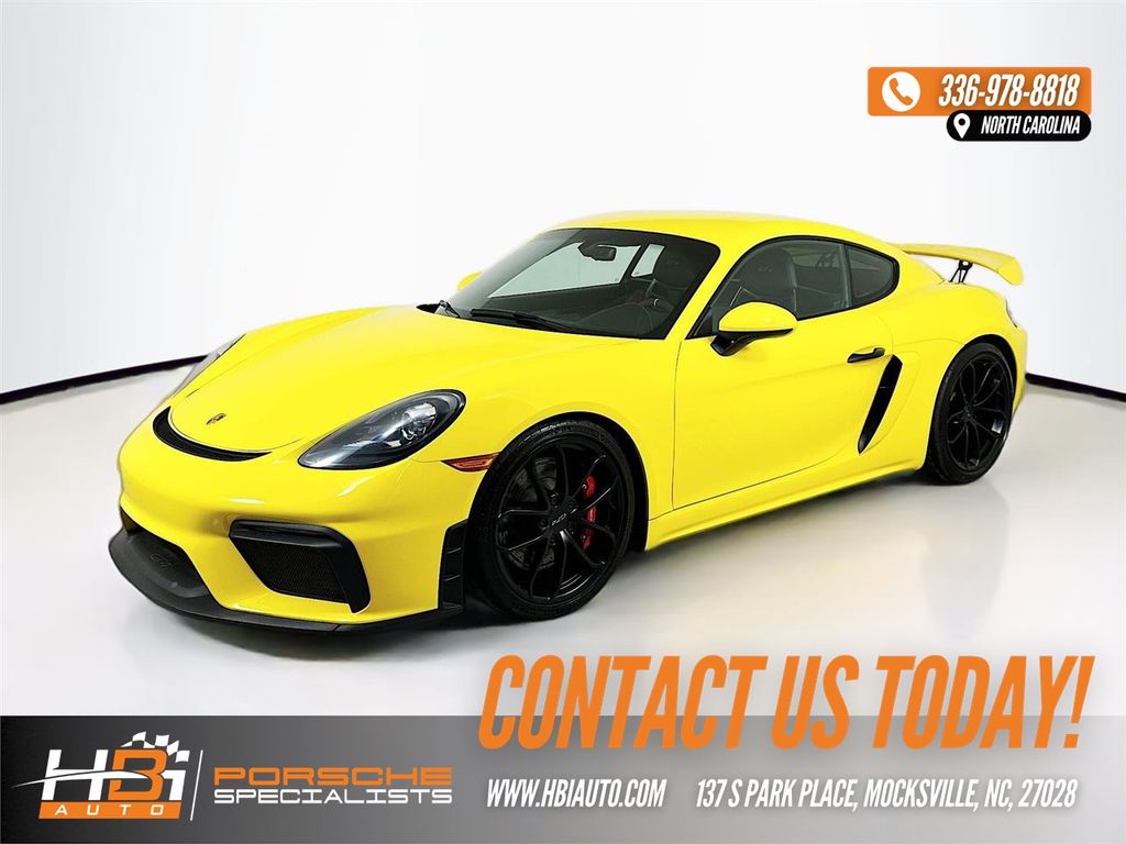 2022 Porsche 718 Cayman GT4 RWD