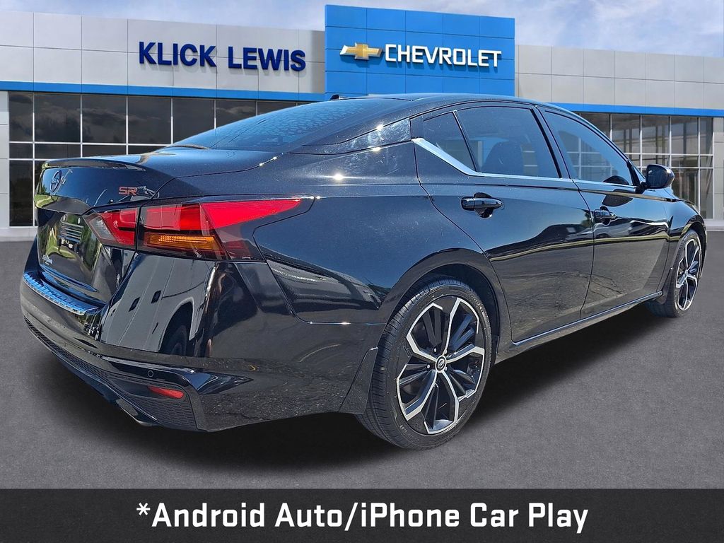 2023 Nissan Altima 2.5 SR Black at South Hills Kia