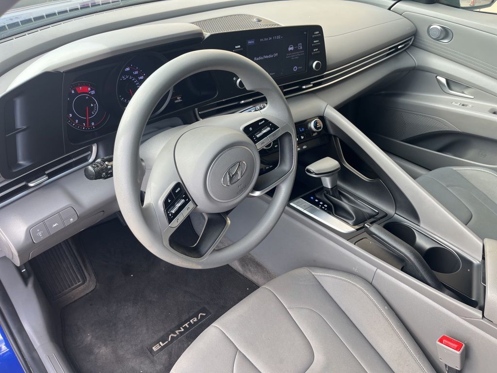 Thumbnail: 2023 Hyundai Elantra - 28