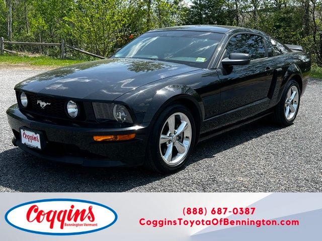 2009 Ford Mustang GT Premium's photo
