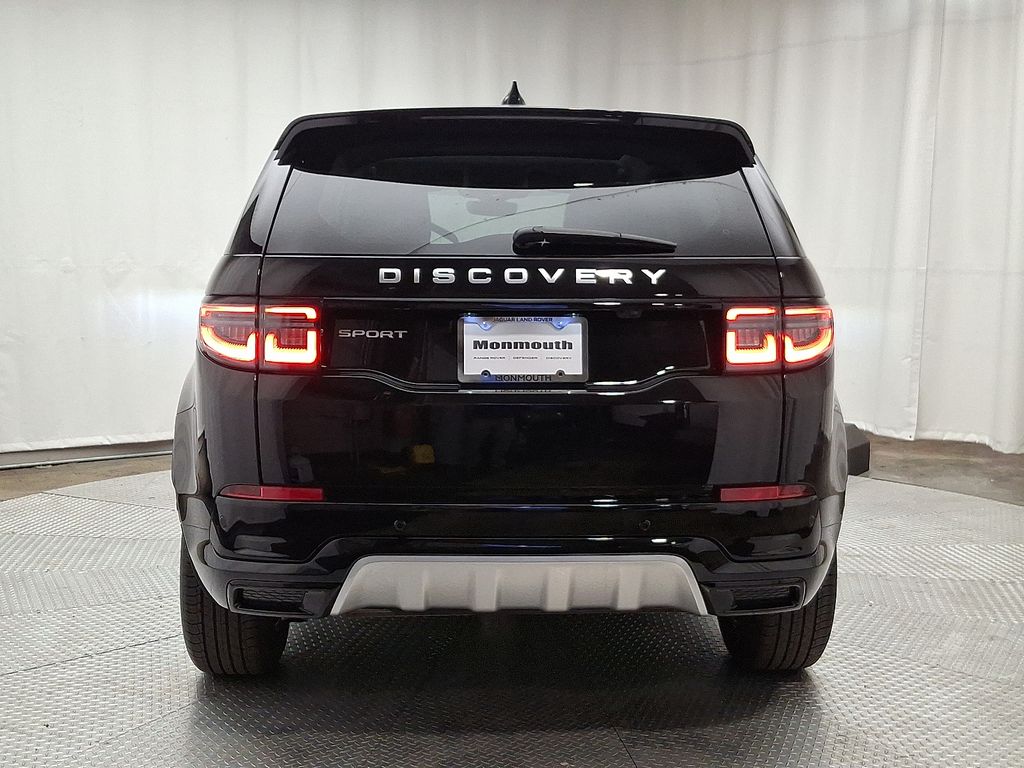 2025 Land Rover Discovery Sport S 5