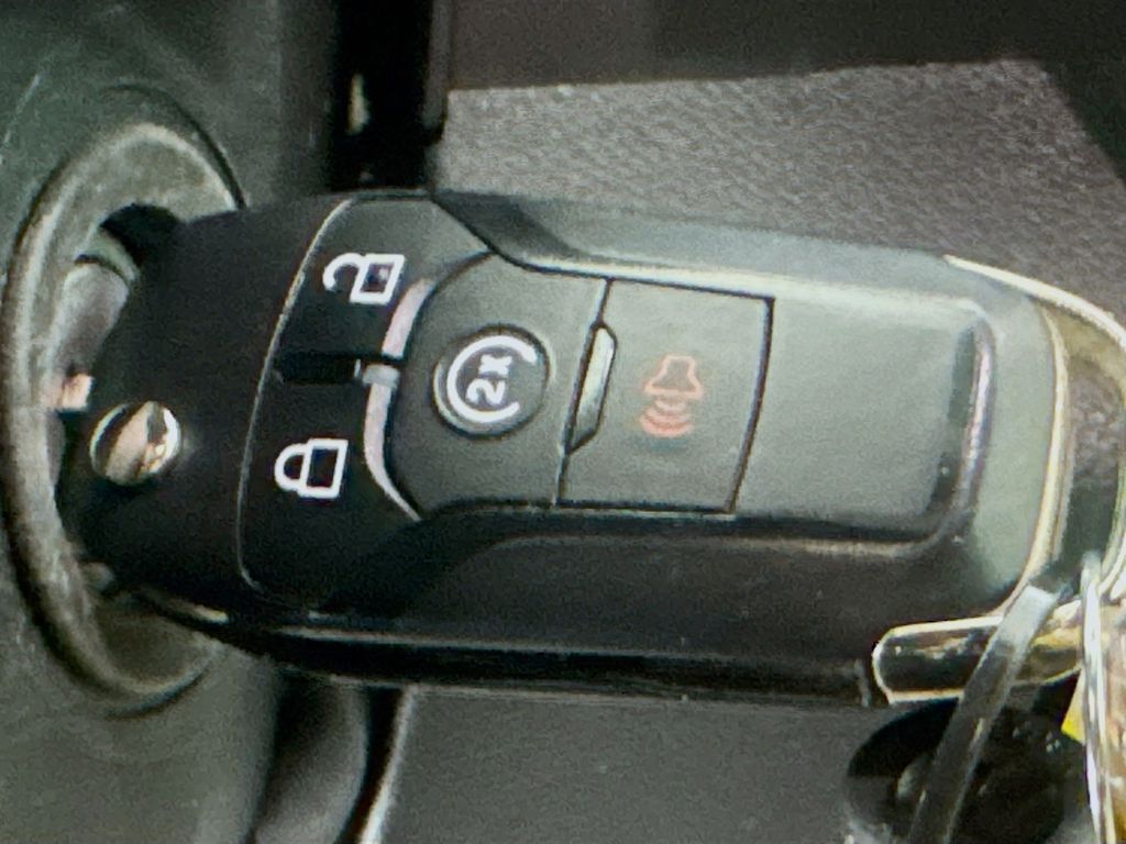 Used Car 2019 Ford F-150  Xlt For Sale Under $30,000 In Austin, Texas