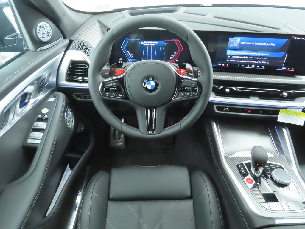 2025 BMW XM  10