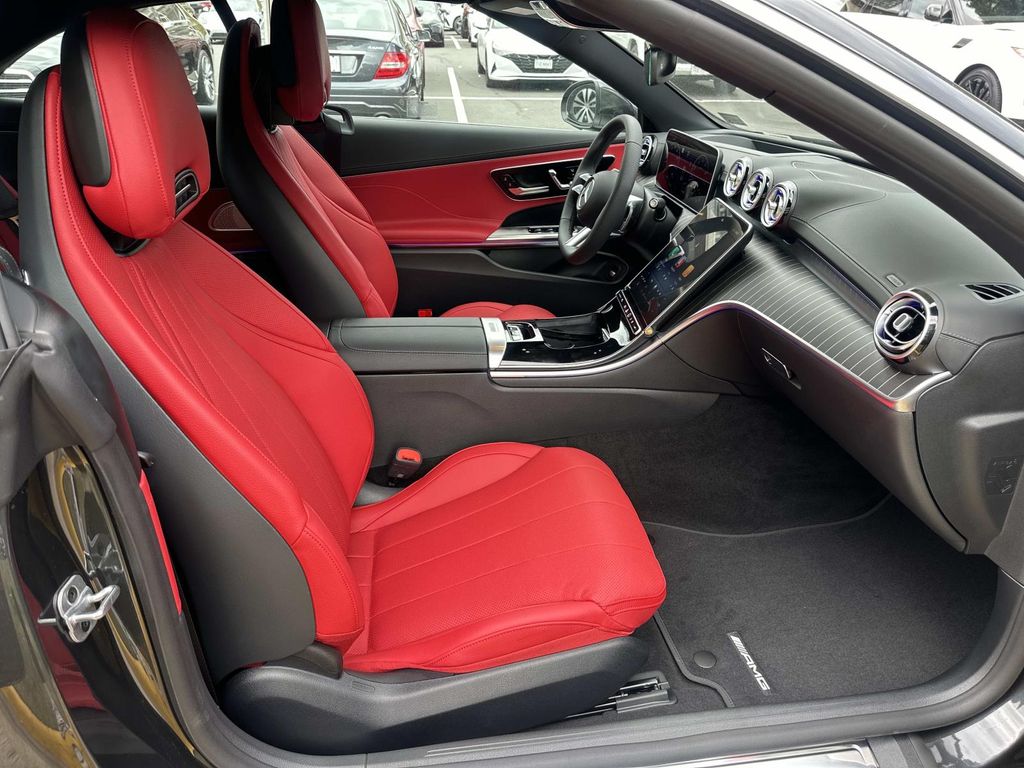 Thumbnail: 2026 Mercedes-Benz CLE - 22