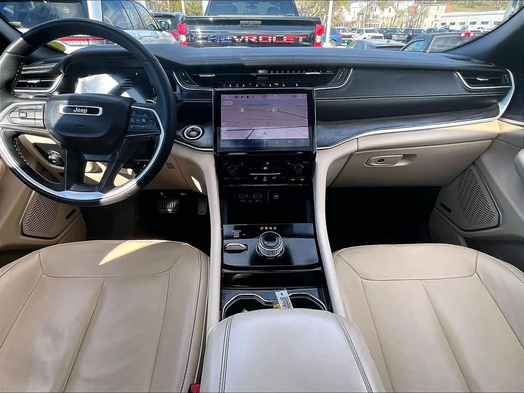 2023 Jeep Grand Cherokee L — photo 22