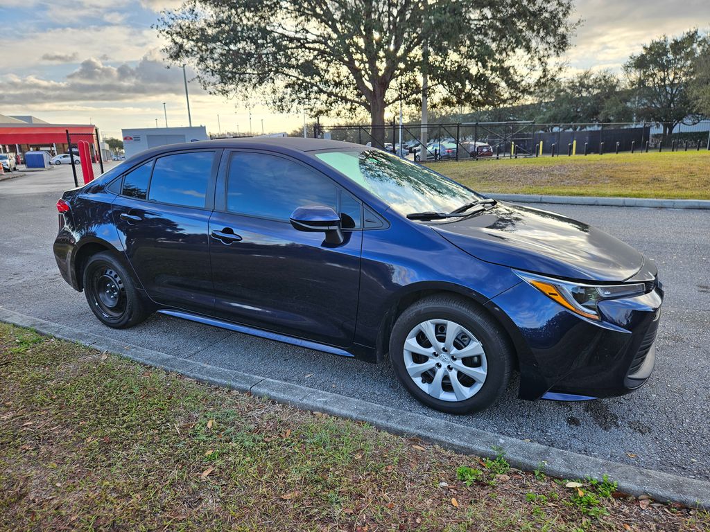 2024 Toyota Corolla LE 7