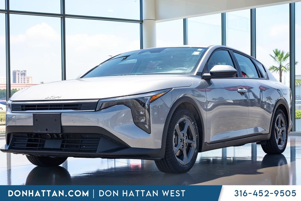 Steel Gray 2025 Kia K4 Sedan Front-Wheel Drive Continuously Variable Transmission