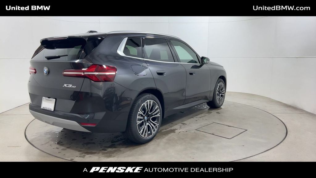 2025 BMW X3 3.0i 8