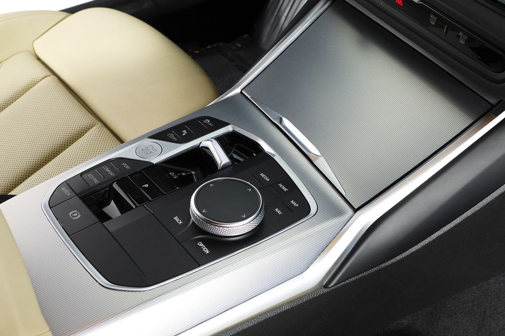 Thumbnail: 2023 BMW 2 Series - 16
