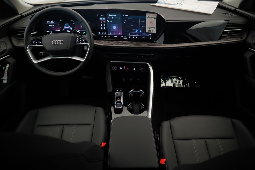 Thumbnail: 2025 Audi Q5 - 8