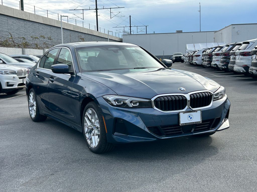 Thumbnail: 2026 BMW 3 Series - 7