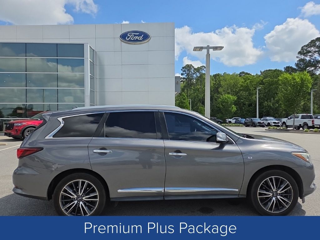 2017 INFINITI QX60 