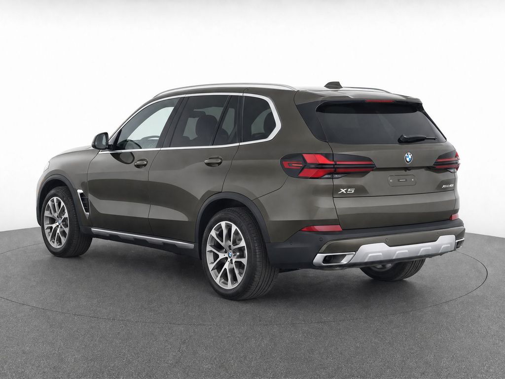 Thumbnail: 2026 BMW X5 - 5