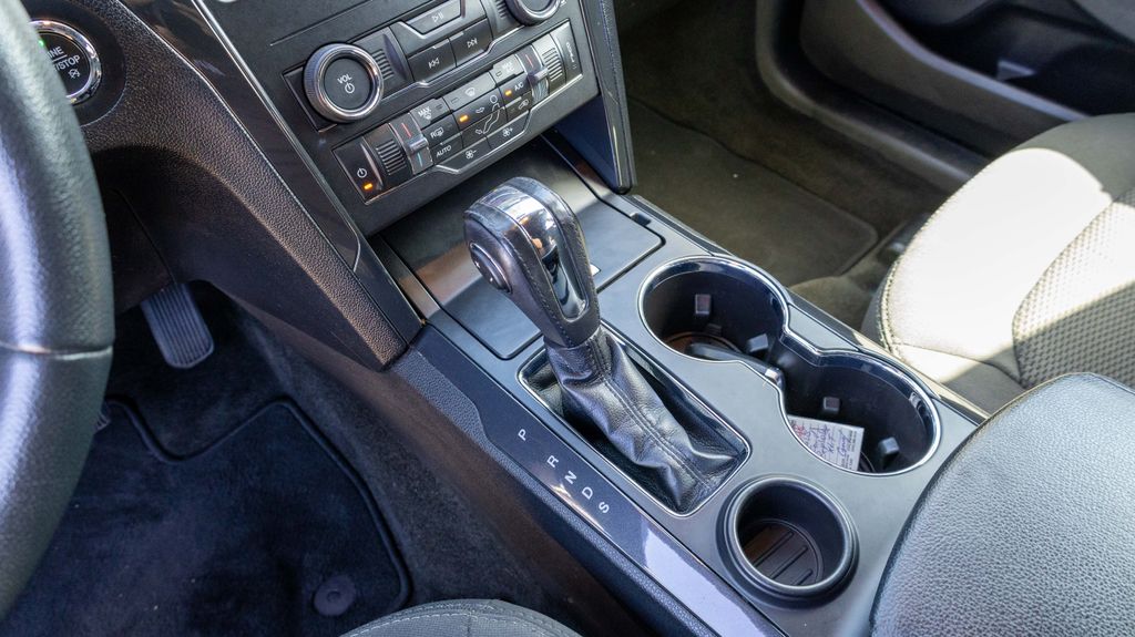 Used 2018 Ford Explorer XLT 4D Sport Utility