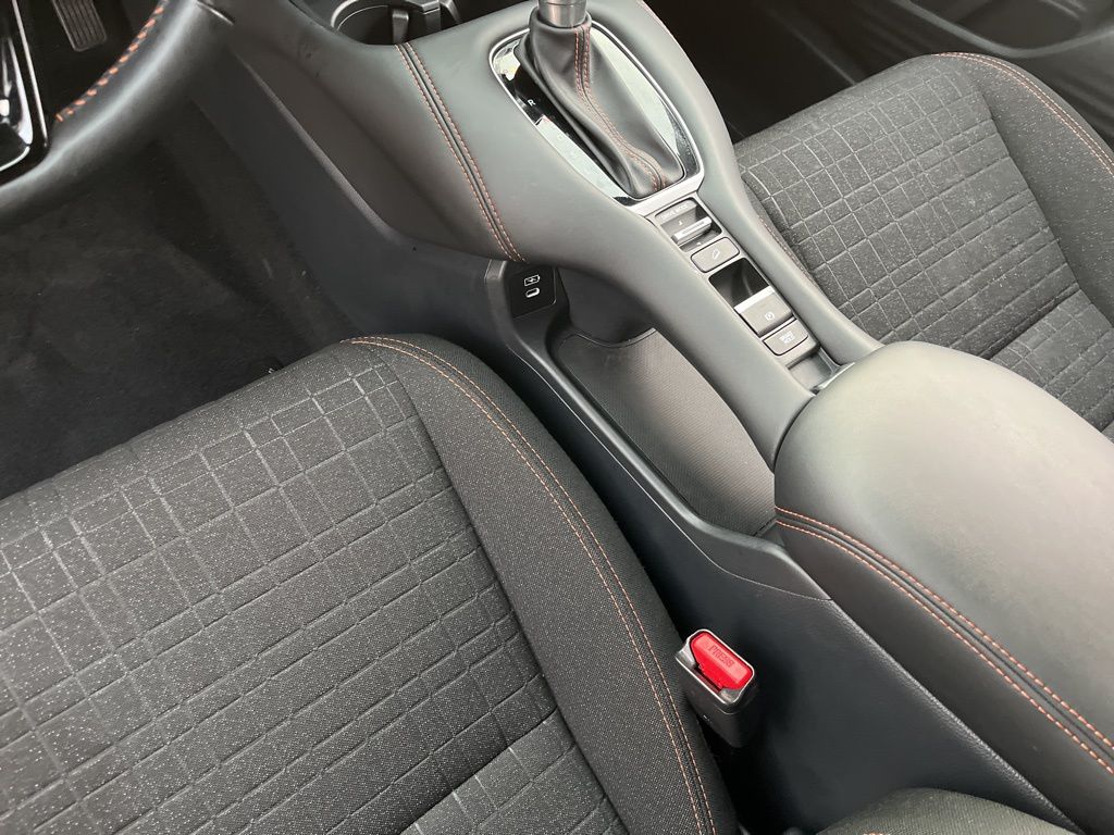 Thumbnail: 2025 Honda HR-V - 19