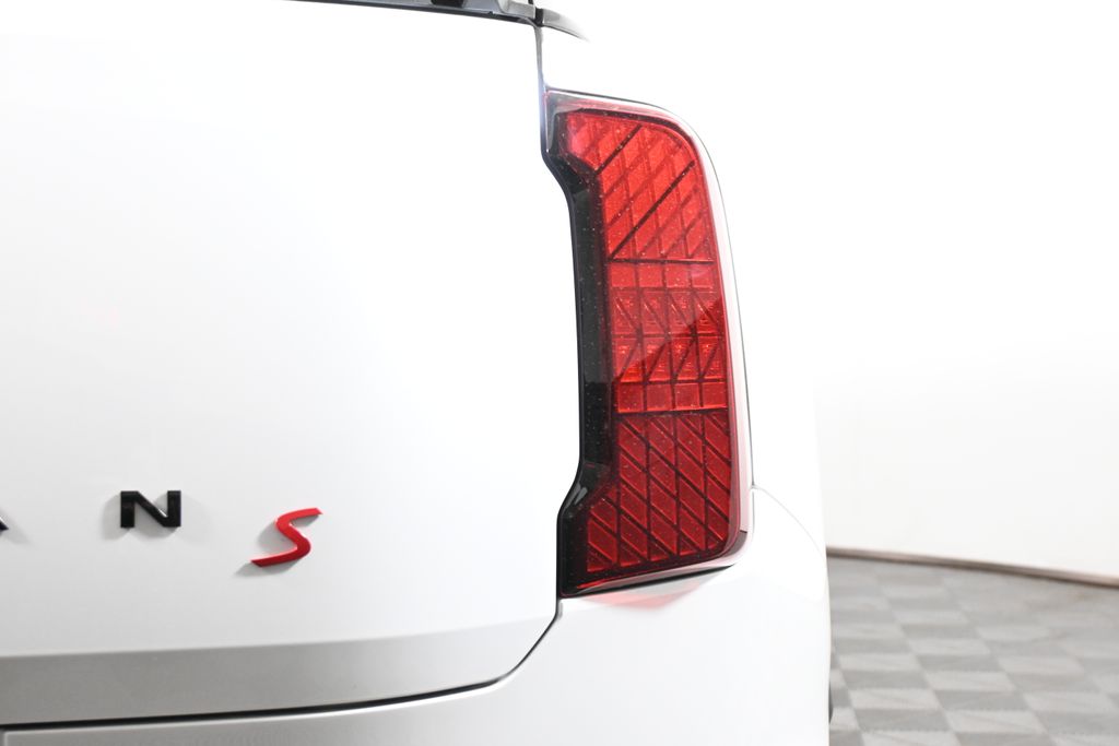 Thumbnail: 2027 MINI Cooper Countryman - 13