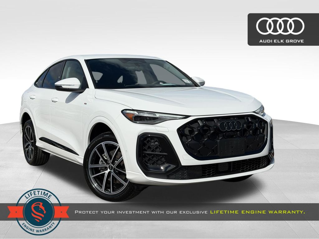 Arkona White 2026 Audi Q5 Sportback Sedan All-Wheel Drive 7-Speed Automatic