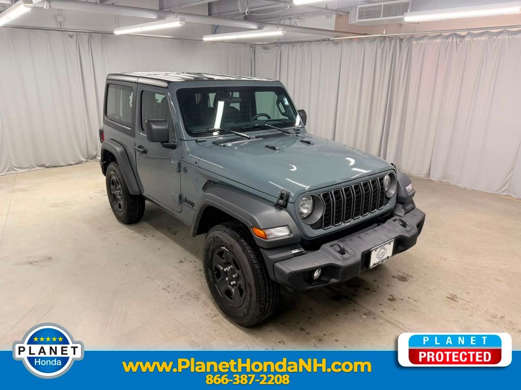 Anvil Clear Coat 2025 Jeep Wrangler SUV / Crossover Four-Wheel Drive 6-Speed Manual