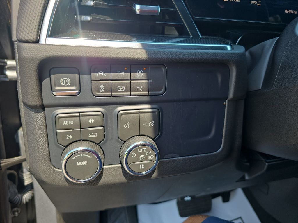 Used 2026 Chevrolet Suburban SUV
