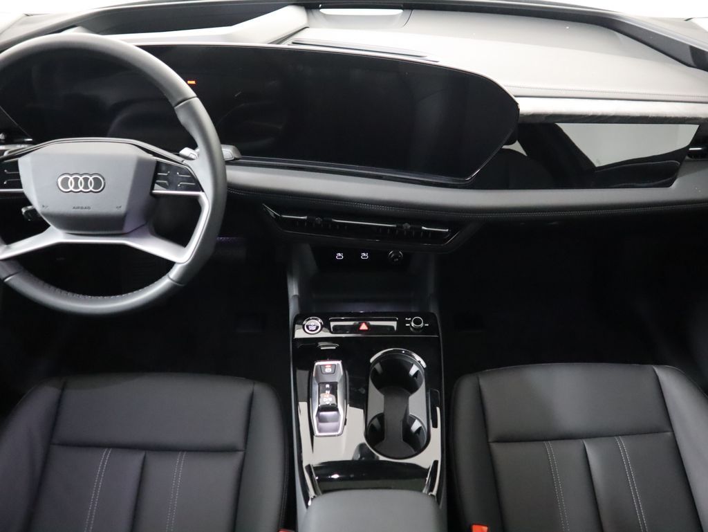 Thumbnail: 2025 Audi e-tron - 14
