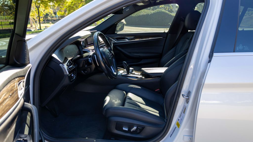 Used 2020 BMW 5 Series 530i 4D Sedan