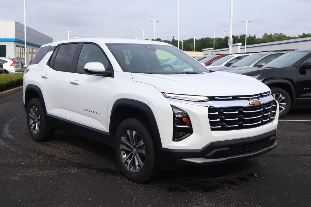 Thumbnail: 2026 Chevrolet Equinox - 3