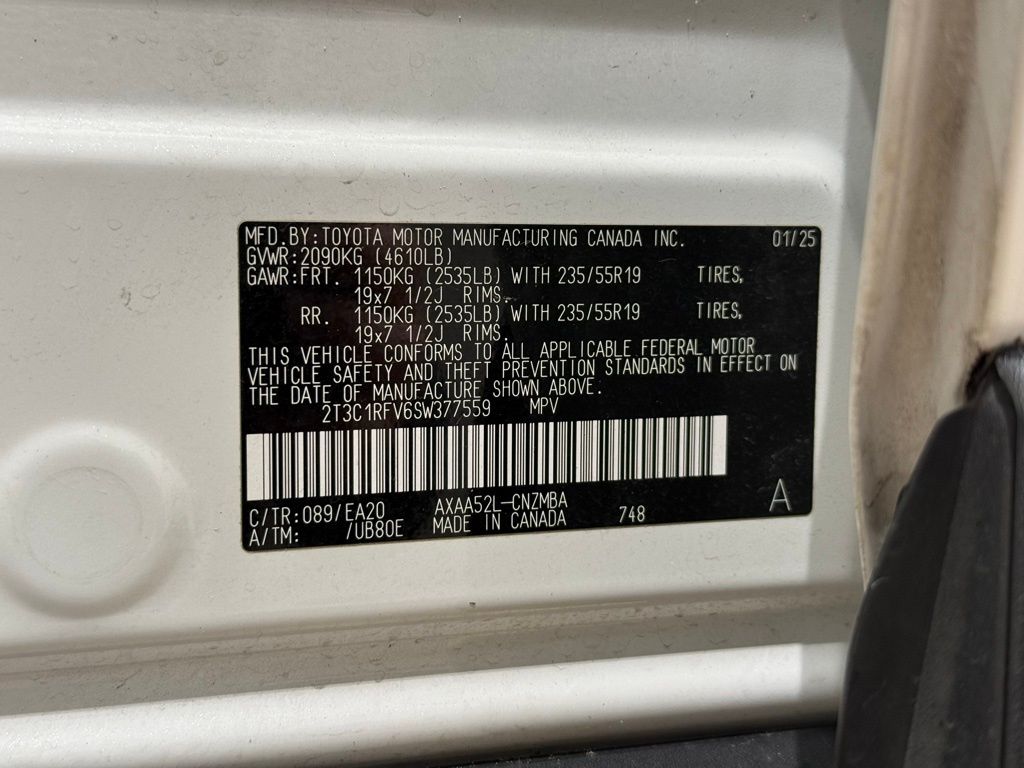 Thumbnail: 2025 Toyota RAV4 - 31