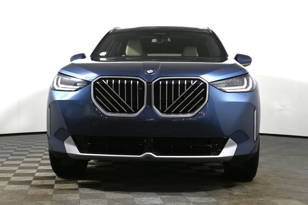 Thumbnail: 2026 BMW X3 - 10
