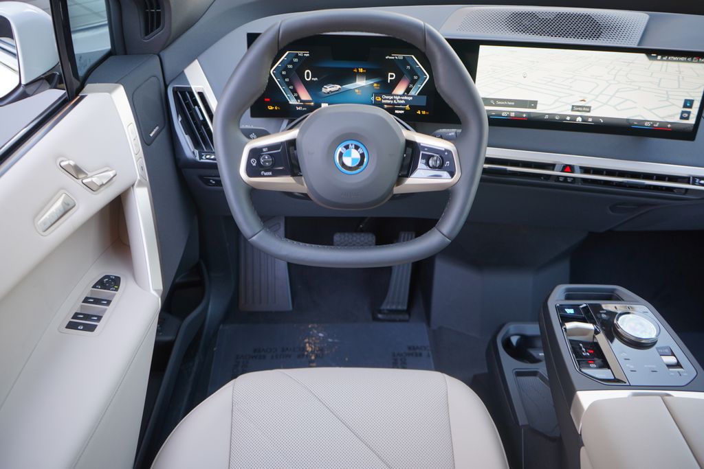 2025 BMW iX xDrive50 15