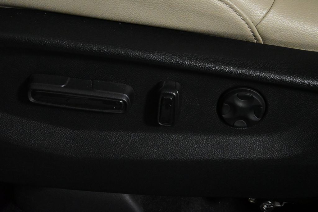 2020 Honda CR-V EX-L 28