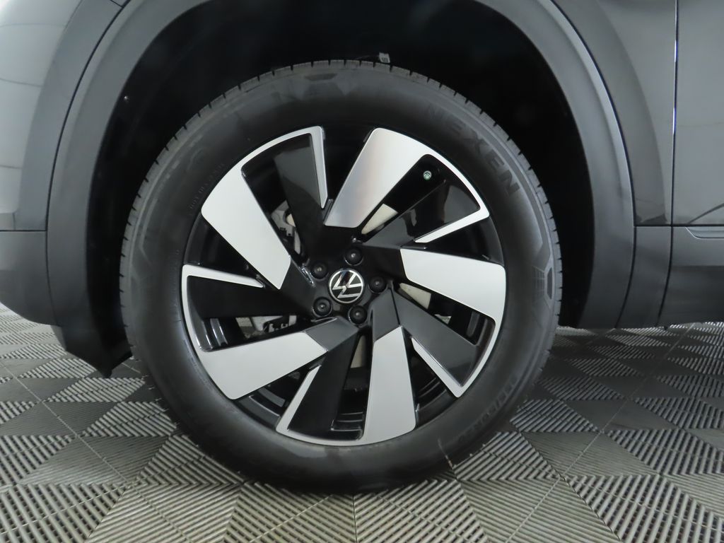 Thumbnail: 2026 Volkswagen Atlas - 30