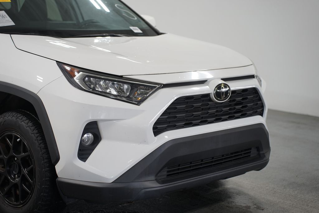 2021 Toyota RAV4 XLE 4
