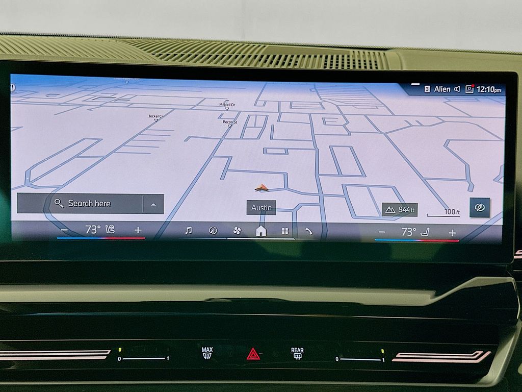 Thumbnail: 2025 BMW 5 Series - 13