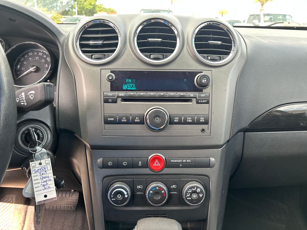 Used 2013 White Chevrolet LT image 15