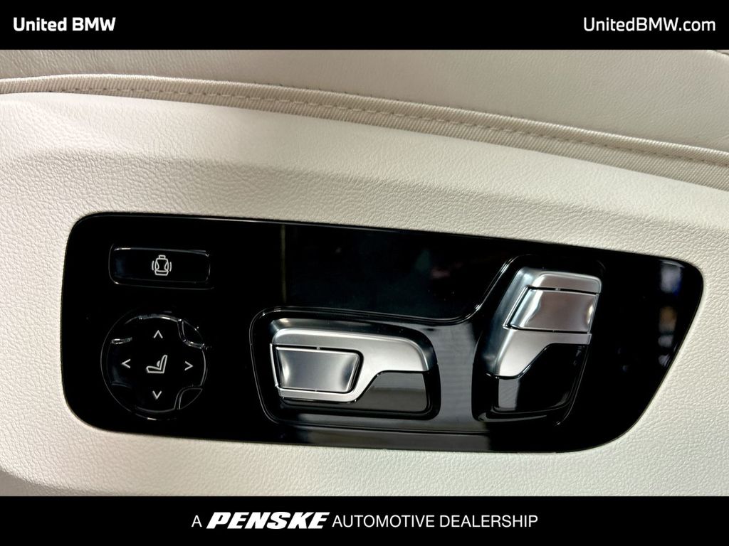 2026 BMW X7 xDrive40i 12