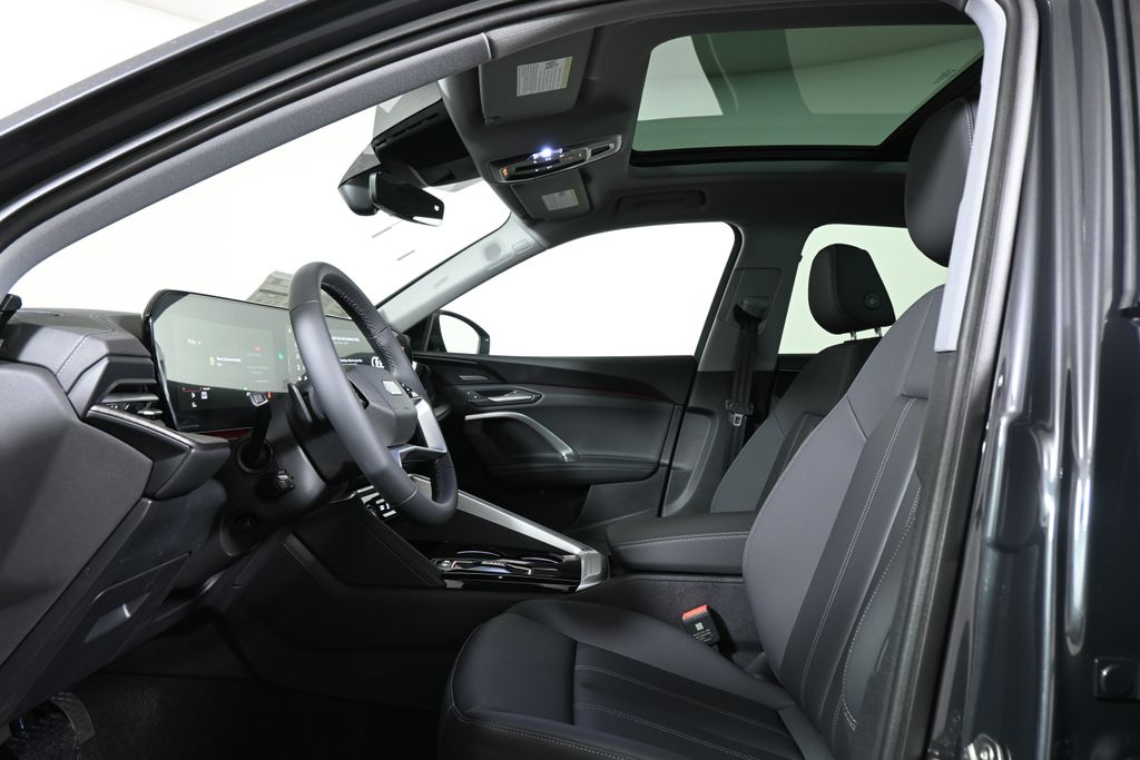 Thumbnail: 2025 Audi Q5 - 3