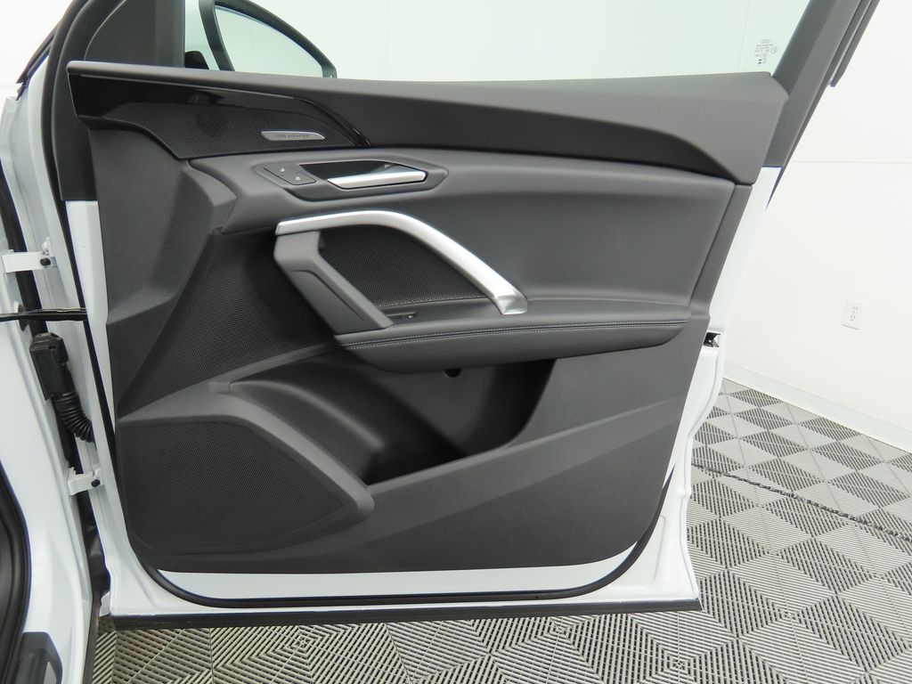 2025 Audi Q5 Premium 27