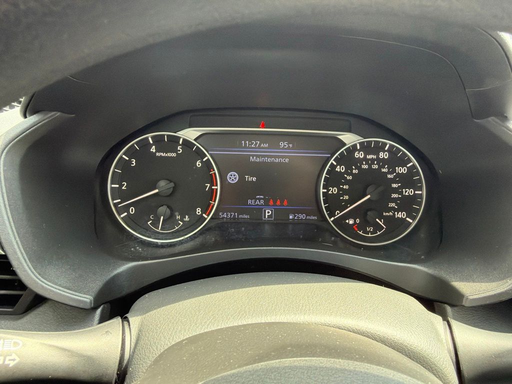 Used 2025 Nissan Altima Sedan