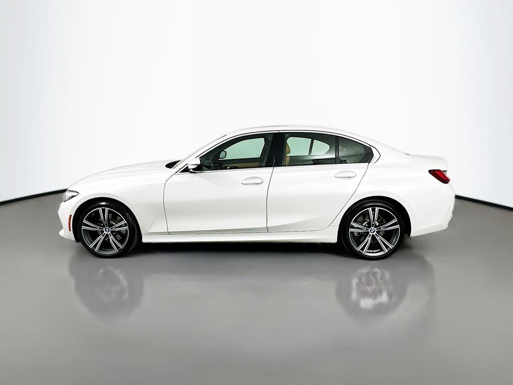 Thumbnail: 2024 BMW 3 Series - 8