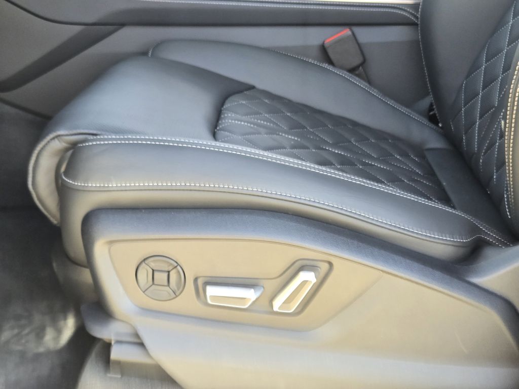 new 2026 Audi SQ7 car, priced at $103,115