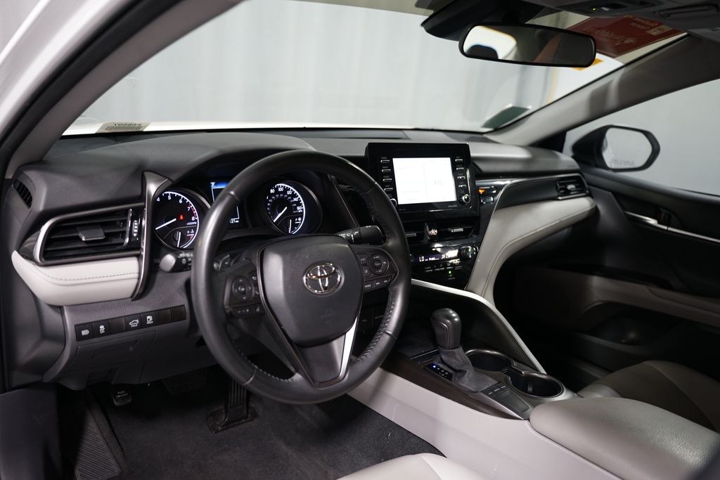 2022 Toyota Camry SE 7