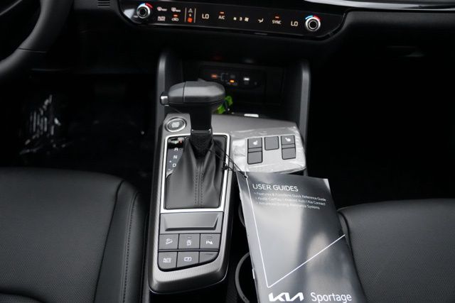2026 Kia Sportage EX - Photo 18