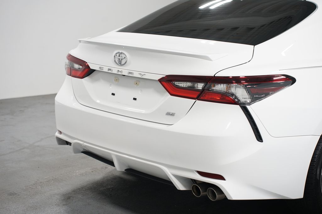 Thumbnail: 2024 Toyota Camry - 9