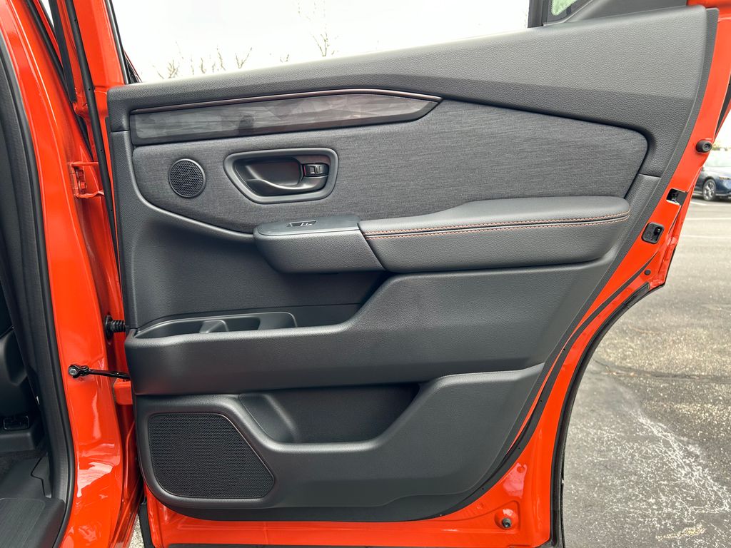 Thumbnail: 2026 Honda Passport - 23