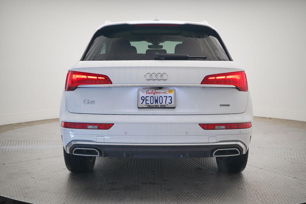 Thumbnail: 2023 Audi Q5 - 4