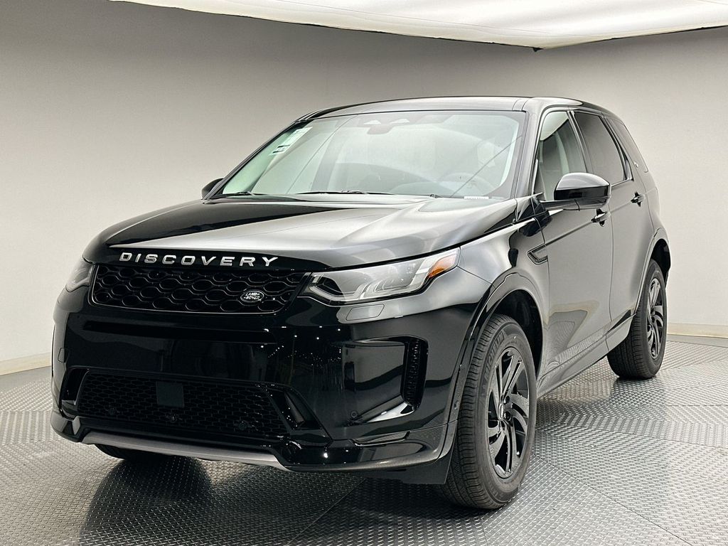 2025 Land Rover Discovery Sport S -
                Paramus, NJ