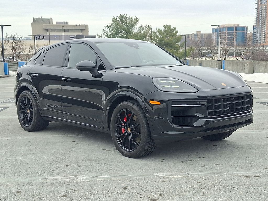 Thumbnail: 2025 Porsche  - 7